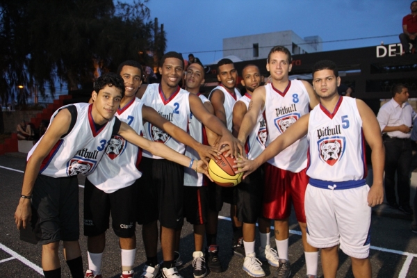 Dedican Torneo de Baloncesto al Tesorero Nacional Alberto Perdomo Piña