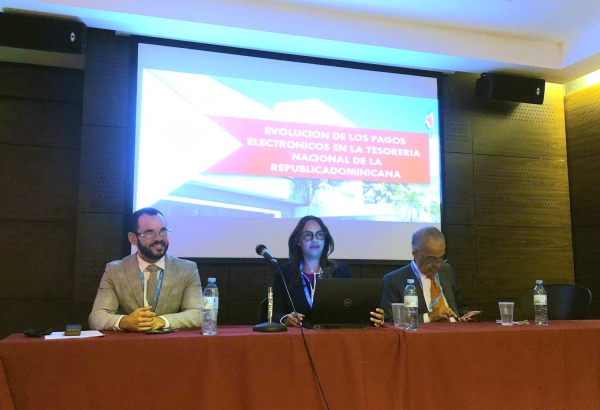 Imagen - Sobre  “Reforma y Modernización del Tesoro” en el XXIII panel internacional del CLAD 2019